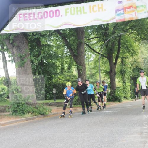 29.06.2025 - hella hamburg halbmarathon KatJ http://msf.ph/oto/8185142 29.06.2025 09:24:37 Zwischen KM18-KM19  meine-sportfotos.de