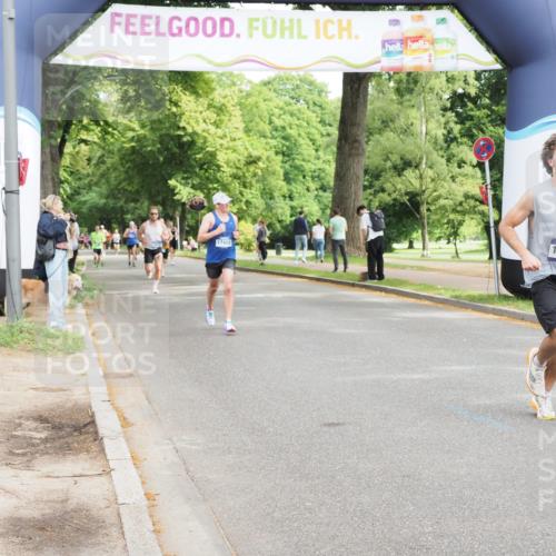 29.06.2025 - hella hamburg halbmarathon MichiJ http://msf.ph/oto/8185357 29.06.2025 10:18:33 Zwischen KM18-KM19 2075, 12189, 14140, 15883 meine-sportfotos.de
