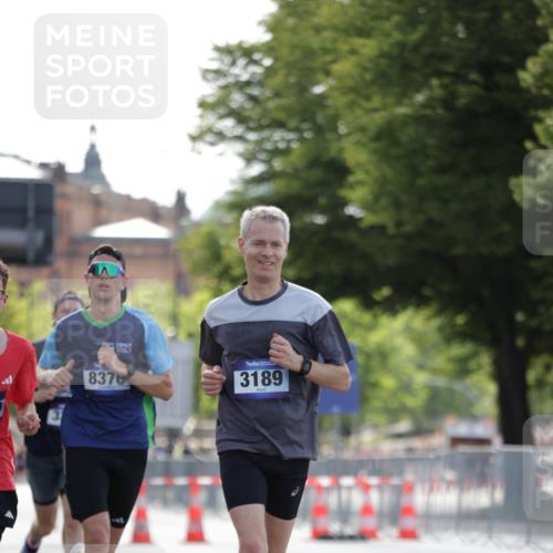29.06.2025 - hella hamburg halbmarathon Jannik Wohlers http://msf.ph/oto/8185414 29.06.2025 09:43:25 Lombardsbrücke 2075, 2203, 2483, 3189, 3379, 8318, 8376, 9804, 10351, 11150, 13941, 15023, 15136, 17040, 17893, 18763, 18832 meine-sportfotos.de