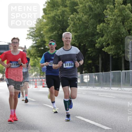 29.06.2025 - hella hamburg halbmarathon Jannik Wohlers http://msf.ph/oto/8185423 29.06.2025 09:43:26 Lombardsbrücke 2075, 2203, 2483, 3189, 3379, 8318, 8376, 9804, 10351, 11150, 13941, 15023, 15136, 17040, 17893, 18763, 18832 meine-sportfotos.de