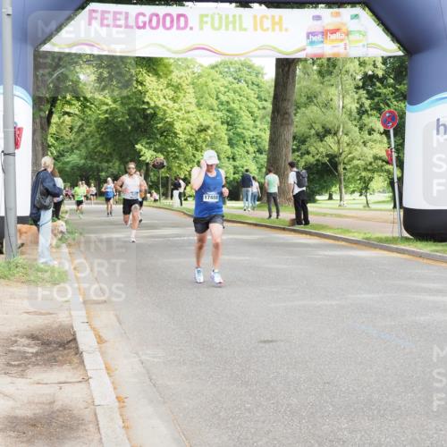 29.06.2025 - hella hamburg halbmarathon MichiJ http://msf.ph/oto/8185433 29.06.2025 10:18:34 Zwischen KM18-KM19 2075, 12189, 14140, 15883 meine-sportfotos.de