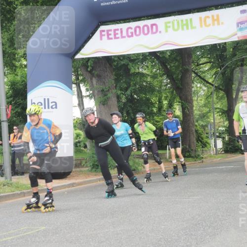 29.06.2025 - hella hamburg halbmarathon KatJ http://msf.ph/oto/8185436 29.06.2025 09:24:38 Zwischen KM18-KM19  meine-sportfotos.de