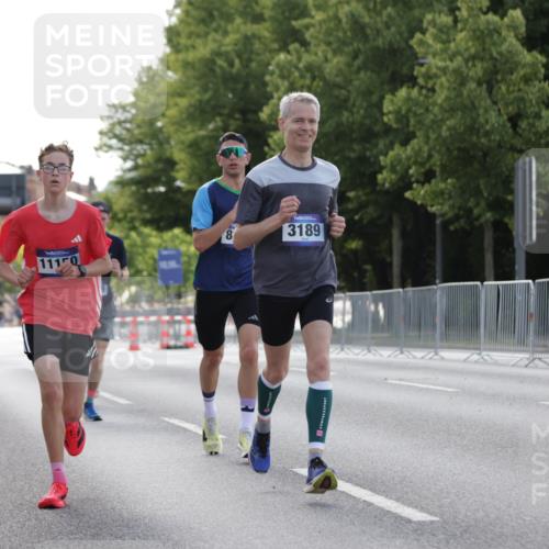 29.06.2025 - hella hamburg halbmarathon Jannik Wohlers http://msf.ph/oto/8185456 29.06.2025 09:43:26 Lombardsbrücke 2075, 2203, 2483, 3189, 3379, 8318, 8376, 9804, 10351, 11150, 13941, 15023, 15136, 17040, 17893, 18763, 18832 meine-sportfotos.de