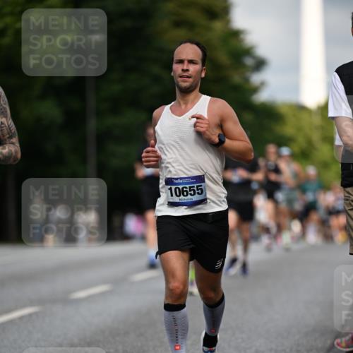 29.06.2025 - hella hamburg halbmarathon Dr. Thomas Lammeyer http://msf.ph/oto/8185458 29.06.2025 09:47:24 Kennedybrücke 1122, 1953, 3189, 5308, 5344, 7231, 7793, 8975, 9047, 9079, 10106, 10173, 10790, 11150 meine-sportfotos.de