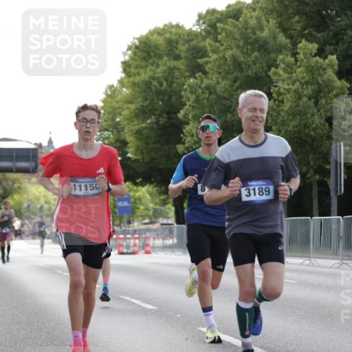 29.06.2025 - hella hamburg halbmarathon Jannik Wohlers http://msf.ph/oto/8185485 29.06.2025 09:43:27 Lombardsbrücke 2075, 2203, 2483, 3189, 3379, 8318, 8376, 9804, 10351, 11150, 13941, 15023, 15136, 17040, 17893, 18763, 18832 meine-sportfotos.de