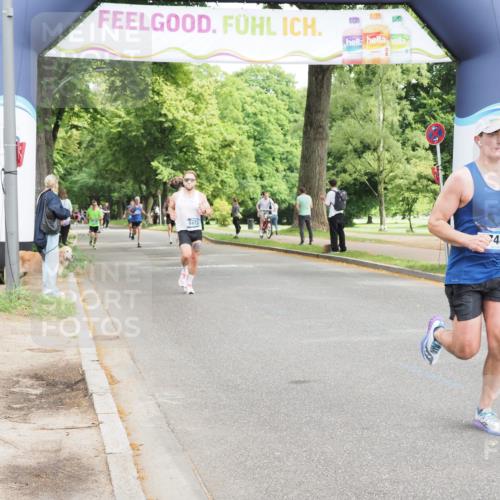 29.06.2025 - hella hamburg halbmarathon MichiJ http://msf.ph/oto/8185584 29.06.2025 10:18:36 Zwischen KM18-KM19 2075, 8473, 12189, 14140, 15883 meine-sportfotos.de
