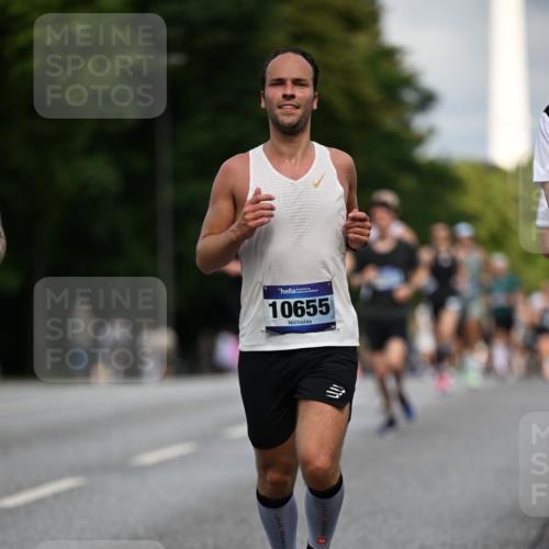 29.06.2025 - hella hamburg halbmarathon Dr. Thomas Lammeyer http://msf.ph/oto/8185622 29.06.2025 09:47:24 Kennedybrücke 1122, 1953, 3189, 5308, 5344, 7231, 7793, 8975, 9047, 9079, 10106, 10173, 10790, 11150 meine-sportfotos.de