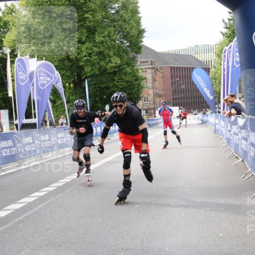 29.06.2025 - hella hamburg halbmarathon Strokosch-Dieckow http://msf.ph/oto/8185634 29.06.2025 09:25:46 Ziel 20100, 20172, 20174, 20423 meine-sportfotos.de