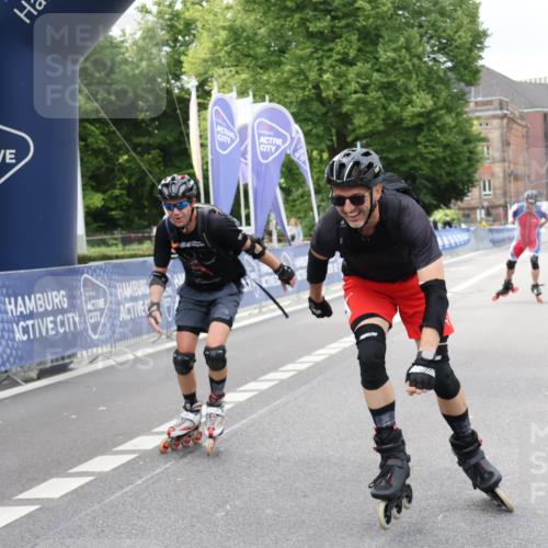 29.06.2025 - hella hamburg halbmarathon Strokosch-Dieckow http://msf.ph/oto/8185670 29.06.2025 09:25:46 Ziel 20100, 20172, 20174, 20423 meine-sportfotos.de