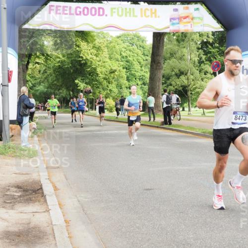 29.06.2025 - hella hamburg halbmarathon MichiJ http://msf.ph/oto/8185689 29.06.2025 10:18:38 Zwischen KM18-KM19 8473, 12189, 14140, 15883 meine-sportfotos.de