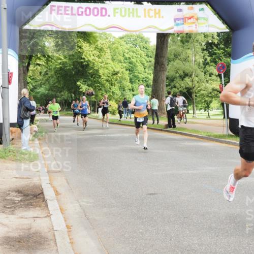 29.06.2025 - hella hamburg halbmarathon MichiJ http://msf.ph/oto/8185707 29.06.2025 10:18:38 Zwischen KM18-KM19 8473, 12189, 14140, 15883 meine-sportfotos.de