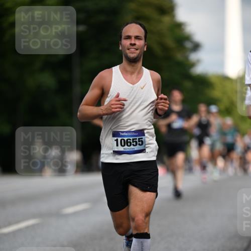 29.06.2025 - hella hamburg halbmarathon Dr. Thomas Lammeyer http://msf.ph/oto/8185715 29.06.2025 09:47:24 Kennedybrücke 1122, 1953, 3189, 5308, 5344, 7231, 7793, 8975, 9047, 9079, 10106, 10173, 10790, 11150 meine-sportfotos.de