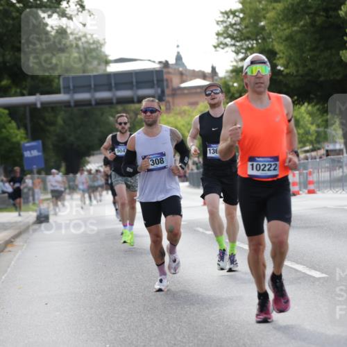 29.06.2025 - hella hamburg halbmarathon Jannik Wohlers http://msf.ph/oto/8185762 29.06.2025 09:43:36 Lombardsbrücke 1122, 1953, 2483, 3189, 3379, 5308, 7231, 8376, 9047, 10222, 11150, 13383, 13606, 17040, 18832 meine-sportfotos.de