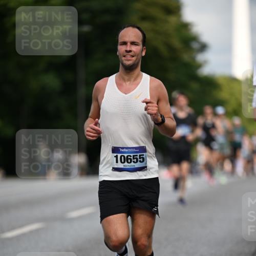 29.06.2025 - hella hamburg halbmarathon Dr. Thomas Lammeyer http://msf.ph/oto/8185797 29.06.2025 09:47:24 Kennedybrücke 1122, 1953, 3189, 5308, 5344, 7231, 7793, 8975, 9047, 9079, 10106, 10173, 10790, 11150 meine-sportfotos.de