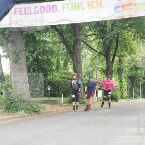 29.06.2025 - hella hamburg halbmarathon KatJ http://msf.ph/oto/8185803 29.06.2025 09:24:43 Zwischen KM18-KM19  meine-sportfotos.de