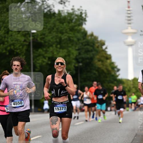 29.06.2025 - hella hamburg halbmarathon Dr. Thomas Lammeyer http://msf.ph/oto/8185918 29.06.2025 10:10:50 Kennedybrücke 1245, 1766, 1981, 4550, 4666, 5951, 6314, 6572, 6664, 8051, 8960, 9560, 10212, 10297, 10736, 10886 meine-sportfotos.de