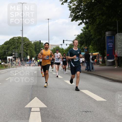 29.06.2025 - hella hamburg halbmarathon Yannick Fuchs http://msf.ph/oto/8185972 29.06.2025 10:29:40 20KM 1217, 1562, 4477, 5048, 5152, 6169, 7867, 7972, 8395, 8864, 8901, 9686, 12204, 12369, 14069, 14388, 14603, 14629, 14952, 15391, 15991, 16140, 16712, 16811, 16963, 16964, 17643, 18220, 18419, 19022 meine-sportfotos.de