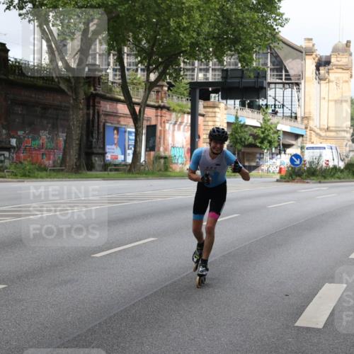 29.06.2025 - hella hamburg halbmarathon Yannick Fuchs http://msf.ph/oto/8186087 29.06.2025 09:10:17 20KM  meine-sportfotos.de