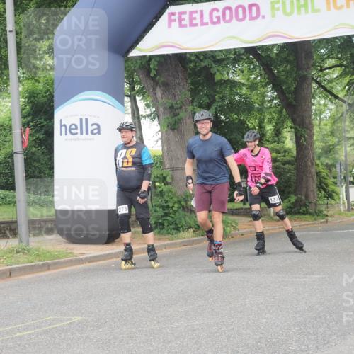 29.06.2025 - hella hamburg halbmarathon KatJ http://msf.ph/oto/8186183 29.06.2025 09:24:45 Zwischen KM18-KM19  meine-sportfotos.de