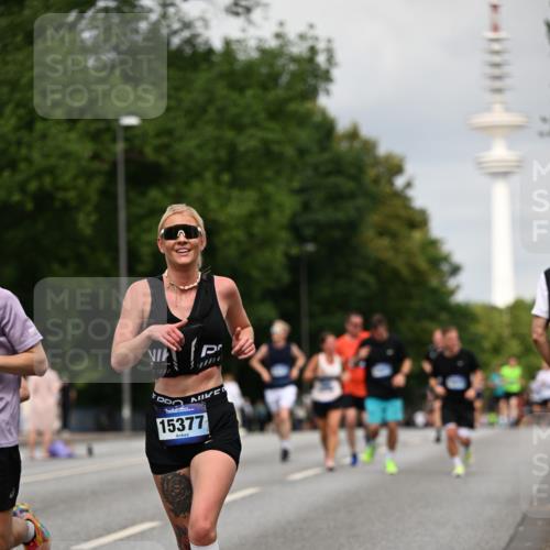 29.06.2025 - hella hamburg halbmarathon Dr. Thomas Lammeyer http://msf.ph/oto/8186191 29.06.2025 10:10:51 Kennedybrücke 1245, 1766, 1981, 4550, 4666, 5951, 6314, 6572, 6664, 8051, 8960, 9560, 10212, 10297, 10736, 10886 meine-sportfotos.de