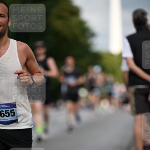 29.06.2025 - hella hamburg halbmarathon Dr. Thomas Lammeyer http://msf.ph/oto/8186238 29.06.2025 09:47:25 Kennedybrücke 1122, 1953, 3189, 5308, 5344, 7231, 7793, 8975, 9047, 9079, 10106, 10173, 10790, 11150 meine-sportfotos.de