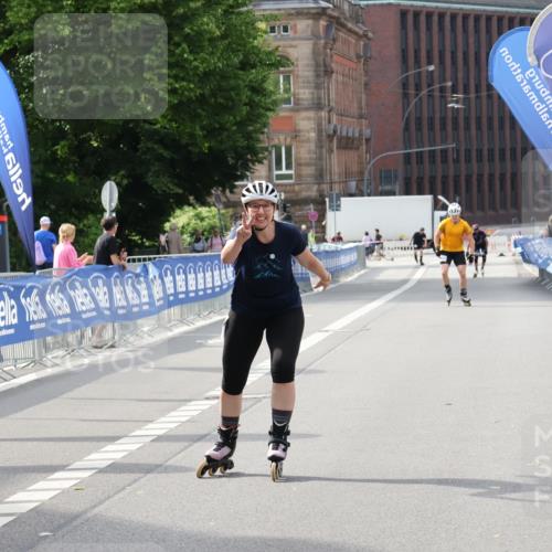29.06.2025 - hella hamburg halbmarathon Strokosch-Dieckow http://msf.ph/oto/8186250 29.06.2025 09:26:36 Ziel 20018, 20539 meine-sportfotos.de