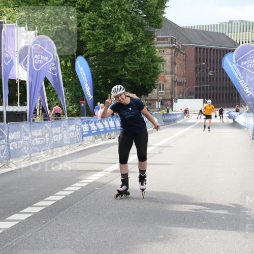 29.06.2025 - hella hamburg halbmarathon Strokosch-Dieckow http://msf.ph/oto/8186278 29.06.2025 09:26:37 Ziel 20018, 20539 meine-sportfotos.de