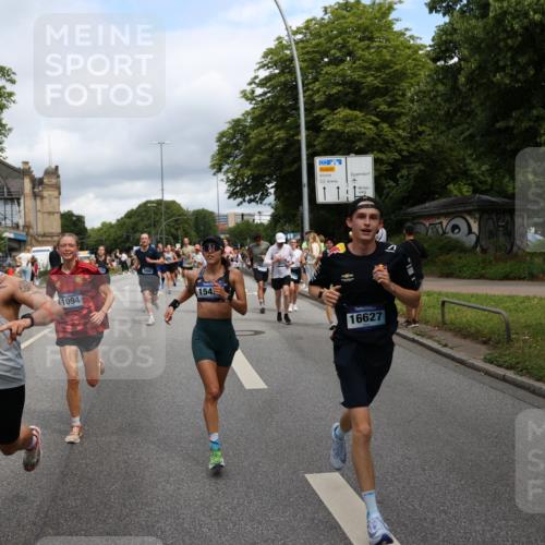 29.06.2025 - hella hamburg halbmarathon Yannick Fuchs http://msf.ph/oto/8186305 29.06.2025 10:43:36 20KM 1094, 1342, 1381, 1476, 2013, 2504, 2516, 2592, 2596, 2706, 2878, 2889, 2937, 3060, 3692, 4017, 4832, 5460, 5705, 6158, 7067, 7297, 7332, 8112, 8437, 8821, 9038, 9126, 9200, 9213, 9463, 9619, 9649, 9695, 9924, 9965, 10184, 11340, 11519, 11579, 11779, 11819, 11977, 12035, 12094, 12271, 12421, 12670, 13233, 13688, 13690, 14526, 15422, 15523, 16114, 16627, 16653, 16731, 16891, 17173, 17753, 18058, 18842, 18926, 19109 meine-sportfotos.de