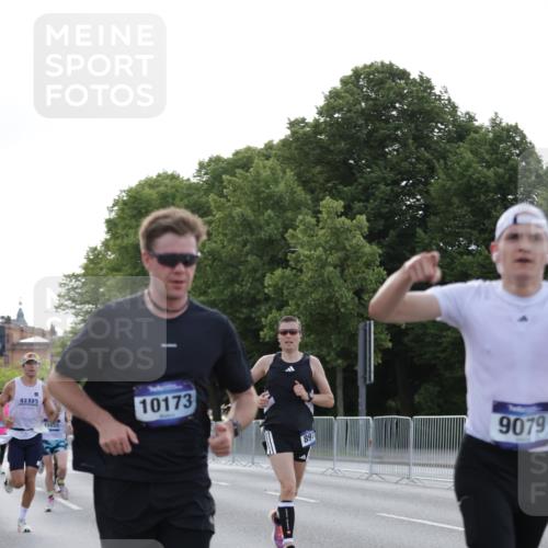 29.06.2025 - hella hamburg halbmarathon Jannik Wohlers http://msf.ph/oto/8186313 29.06.2025 09:43:51 Lombardsbrücke 1122, 1953, 5308, 5344, 7231, 7793, 8975, 9047, 9079, 10173, 10222, 10655, 10790, 13606, 14828, 15655 meine-sportfotos.de