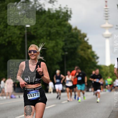 29.06.2025 - hella hamburg halbmarathon Dr. Thomas Lammeyer http://msf.ph/oto/8186359 29.06.2025 10:10:51 Kennedybrücke 1245, 1766, 1981, 4550, 4666, 5951, 6314, 6572, 6664, 8051, 8960, 9560, 10212, 10297, 10736, 10886 meine-sportfotos.de