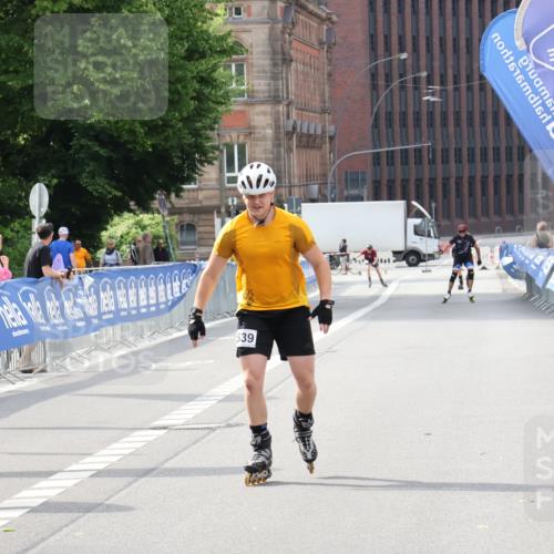 29.06.2025 - hella hamburg halbmarathon Strokosch-Dieckow http://msf.ph/oto/8186381 29.06.2025 09:26:42 Ziel 20539 meine-sportfotos.de