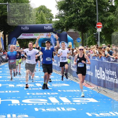 29.06.2025 - hella hamburg halbmarathon Zöllner http://msf.ph/oto/8186386 29.06.2025 10:43:10 Ziel 4229, 6721, 7026, 7451, 9833, 10251, 10469, 11177, 12153, 12657, 12723, 12776, 12839, 15255, 17177, 19038 meine-sportfotos.de