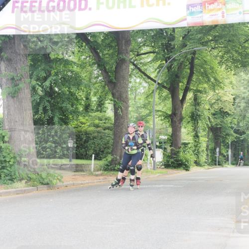 29.06.2025 - hella hamburg halbmarathon KatJ http://msf.ph/oto/8186509 29.06.2025 09:25:11 Zwischen KM18-KM19  meine-sportfotos.de