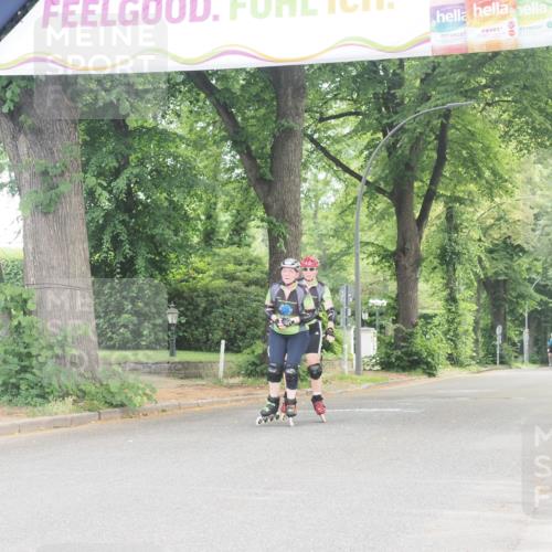 29.06.2025 - hella hamburg halbmarathon KatJ http://msf.ph/oto/8186561 29.06.2025 09:25:11 Zwischen KM18-KM19  meine-sportfotos.de