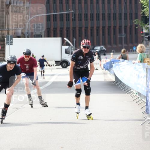 29.06.2025 - hella hamburg halbmarathon Strokosch-Dieckow http://msf.ph/oto/8186585 29.06.2025 09:26:55 Ziel 20220, 20281, 20283 meine-sportfotos.de