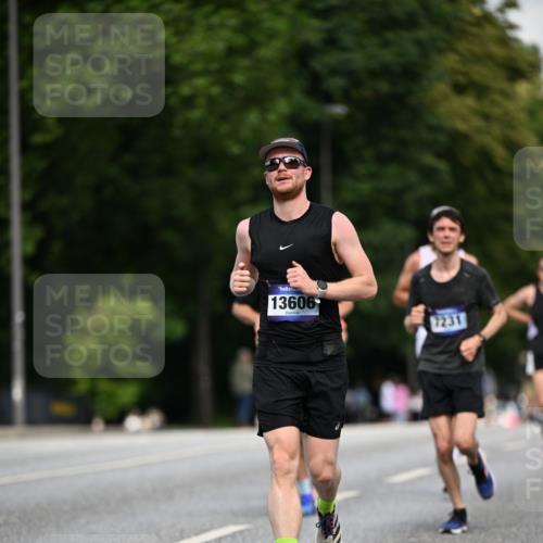 29.06.2025 - hella hamburg halbmarathon Dr. Thomas Lammeyer http://msf.ph/oto/8186634 29.06.2025 09:47:26 Kennedybrücke 1122, 1953, 5308, 5344, 7231, 7793, 8975, 9047, 9079, 10106, 10173, 10790, 11150 meine-sportfotos.de