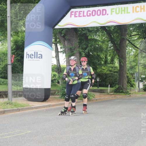 29.06.2025 - hella hamburg halbmarathon KatJ http://msf.ph/oto/8186790 29.06.2025 09:25:12 Zwischen KM18-KM19  meine-sportfotos.de