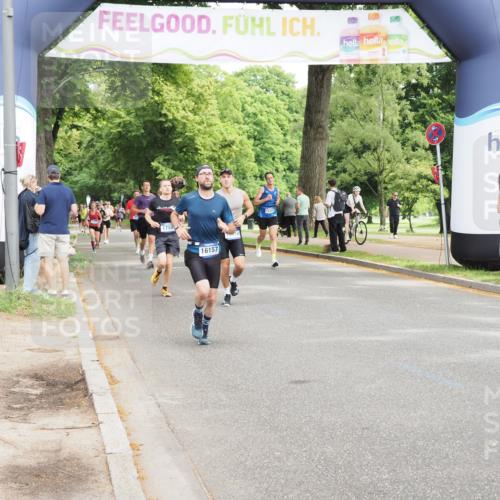 29.06.2025 - hella hamburg halbmarathon MichiJ http://msf.ph/oto/8186808 29.06.2025 10:19:01 Zwischen KM18-KM19 1758, 12287, 16157, 17213, 18874 meine-sportfotos.de