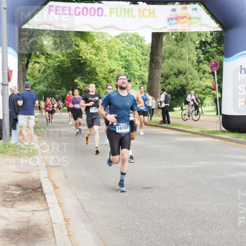 29.06.2025 - hella hamburg halbmarathon MichiJ http://msf.ph/oto/8186886 29.06.2025 10:19:01 Zwischen KM18-KM19 1758, 12287, 16157, 17213, 18874 meine-sportfotos.de