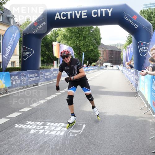 29.06.2025 - hella hamburg halbmarathon Strokosch-Dieckow http://msf.ph/oto/8186908 29.06.2025 09:27:03 Ziel 20283 meine-sportfotos.de