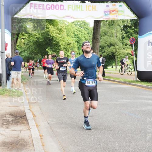 29.06.2025 - hella hamburg halbmarathon MichiJ http://msf.ph/oto/8186953 29.06.2025 10:19:02 Zwischen KM18-KM19 1758, 5328, 12287, 13374, 16157, 17213, 18874 meine-sportfotos.de