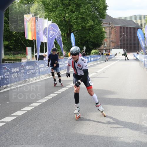 29.06.2025 - hella hamburg halbmarathon Strokosch-Dieckow http://msf.ph/oto/8186986 29.06.2025 09:27:17 Ziel 20040, 20106, 20221, 20292 meine-sportfotos.de