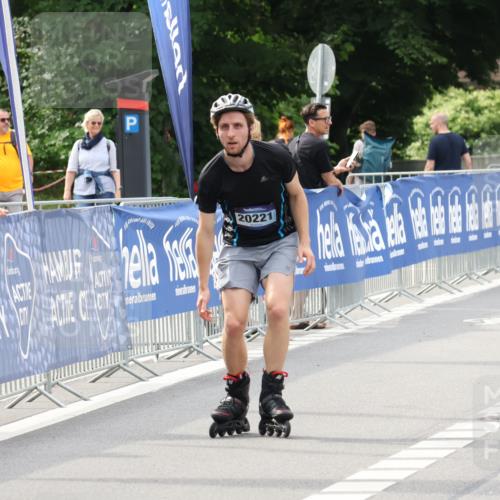 29.06.2025 - hella hamburg halbmarathon Strokosch-Dieckow http://msf.ph/oto/8187053 29.06.2025 09:27:23 Ziel 20040, 20221 meine-sportfotos.de