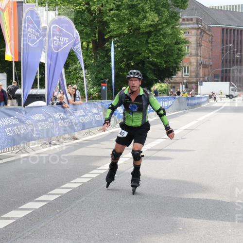 29.06.2025 - hella hamburg halbmarathon Strokosch-Dieckow http://msf.ph/oto/8187136 29.06.2025 09:27:28 Ziel 20040, 20221 meine-sportfotos.de