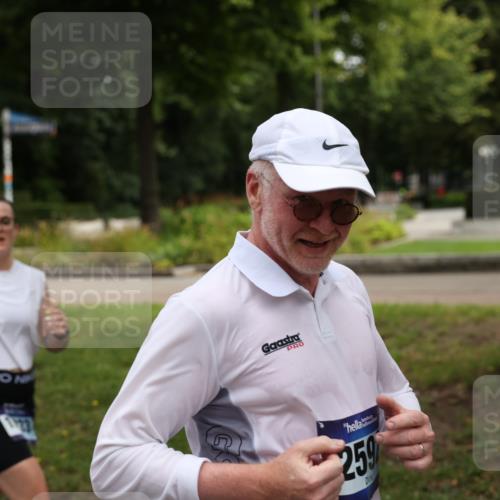 29.06.2025 - hella hamburg halbmarathon Yannick Fuchs http://msf.ph/oto/8187164 29.06.2025 10:43:40 20KM 1094, 1342, 1476, 2013, 2504, 2516, 2592, 2596, 2706, 2878, 2889, 2937, 3060, 3692, 4017, 4832, 5460, 5978, 6115, 6158, 7297, 7332, 7657, 8112, 8437, 9038, 9126, 9200, 9463, 9491, 9597, 9619, 9695, 9723, 9924, 9965, 10189, 11340, 11519, 11819, 11977, 12035, 12271, 12670, 13233, 13688, 13690, 14526, 14838, 15422, 15519, 15523, 16114, 16653, 16731, 16738, 16843, 16891, 17753, 17908, 18058, 18842, 18926, 18960, 19109 meine-sportfotos.de