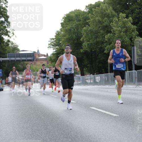 29.06.2025 - hella hamburg halbmarathon Jannik Wohlers http://msf.ph/oto/8187222 29.06.2025 09:44:10 Lombardsbrücke 1065, 2021, 2879, 3075, 3845, 3968, 4678, 5344, 7349, 10106, 10790, 11877, 12337, 12369, 13779, 14828, 15576, 15655, 15880, 16118, 17258, 17354, 18567, 18699, 19114 meine-sportfotos.de