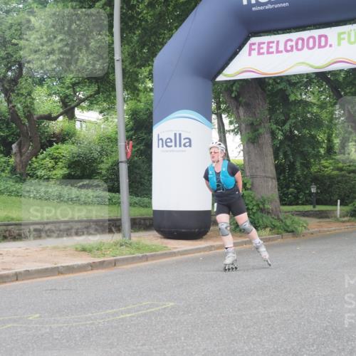 29.06.2025 - hella hamburg halbmarathon KatJ http://msf.ph/oto/8187303 29.06.2025 09:25:23 Zwischen KM18-KM19  meine-sportfotos.de