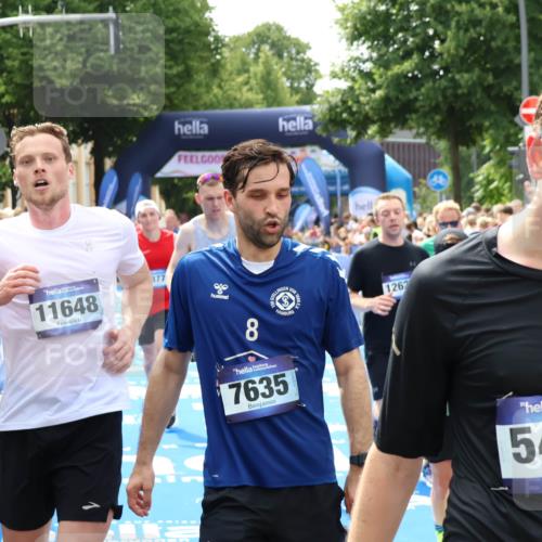 29.06.2025 - hella hamburg halbmarathon Zöllner http://msf.ph/oto/8187375 29.06.2025 10:43:39 Ziel 3116, 4080, 4318, 9114, 10246, 11648, 12623, 13421, 13996, 14484, 14690, 15328, 15932, 16338, 17912, 18449, 18513, 18775, 19229 meine-sportfotos.de