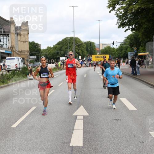 29.06.2025 - hella hamburg halbmarathon Yannick Fuchs http://msf.ph/oto/8187383 29.06.2025 10:30:09 20KM 57, 1344, 1889, 4050, 4740, 4944, 5269, 5554, 6704, 7466, 7867, 10771, 11559, 11898, 12044, 12751, 13798, 14629, 14841, 15390, 15415, 15701, 15931, 16123, 16177, 16695, 16811, 16964, 17022, 17826, 18183, 18220, 18237 meine-sportfotos.de