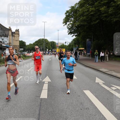 29.06.2025 - hella hamburg halbmarathon Yannick Fuchs http://msf.ph/oto/8187440 29.06.2025 10:30:10 20KM 57, 1344, 1889, 4050, 4740, 4944, 5269, 5554, 6704, 7466, 7867, 10771, 11559, 11898, 12044, 12751, 13798, 14629, 14841, 15390, 15415, 15701, 15931, 15959, 16123, 16177, 16695, 16811, 17022, 17826, 18183, 18220, 18237, 18259 meine-sportfotos.de